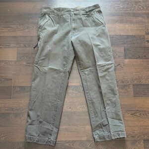 G.H. Bass & Co. Men’s Cargo Chino Pants Olive Green 36x32